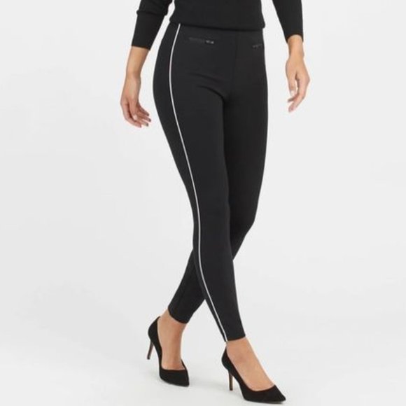 SPANX Pants - SPANX the perfect pants ankle piped skinny petite Sz L NEW